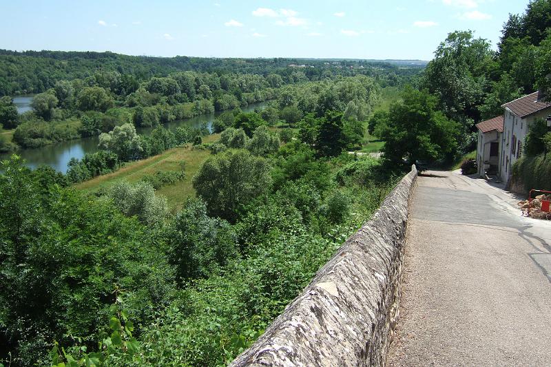 3-9-06 Talblick von Villey-Saint-Etienne.JPG - ... mit Blick auf die Mosel und seinem Kanal